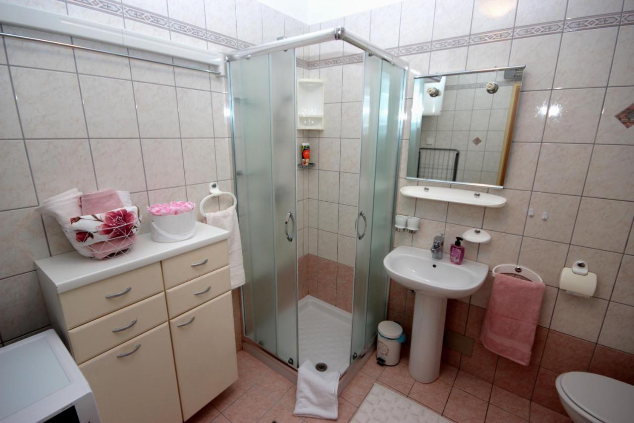 Apartment Ely Rabac Εξωτερικό φωτογραφία