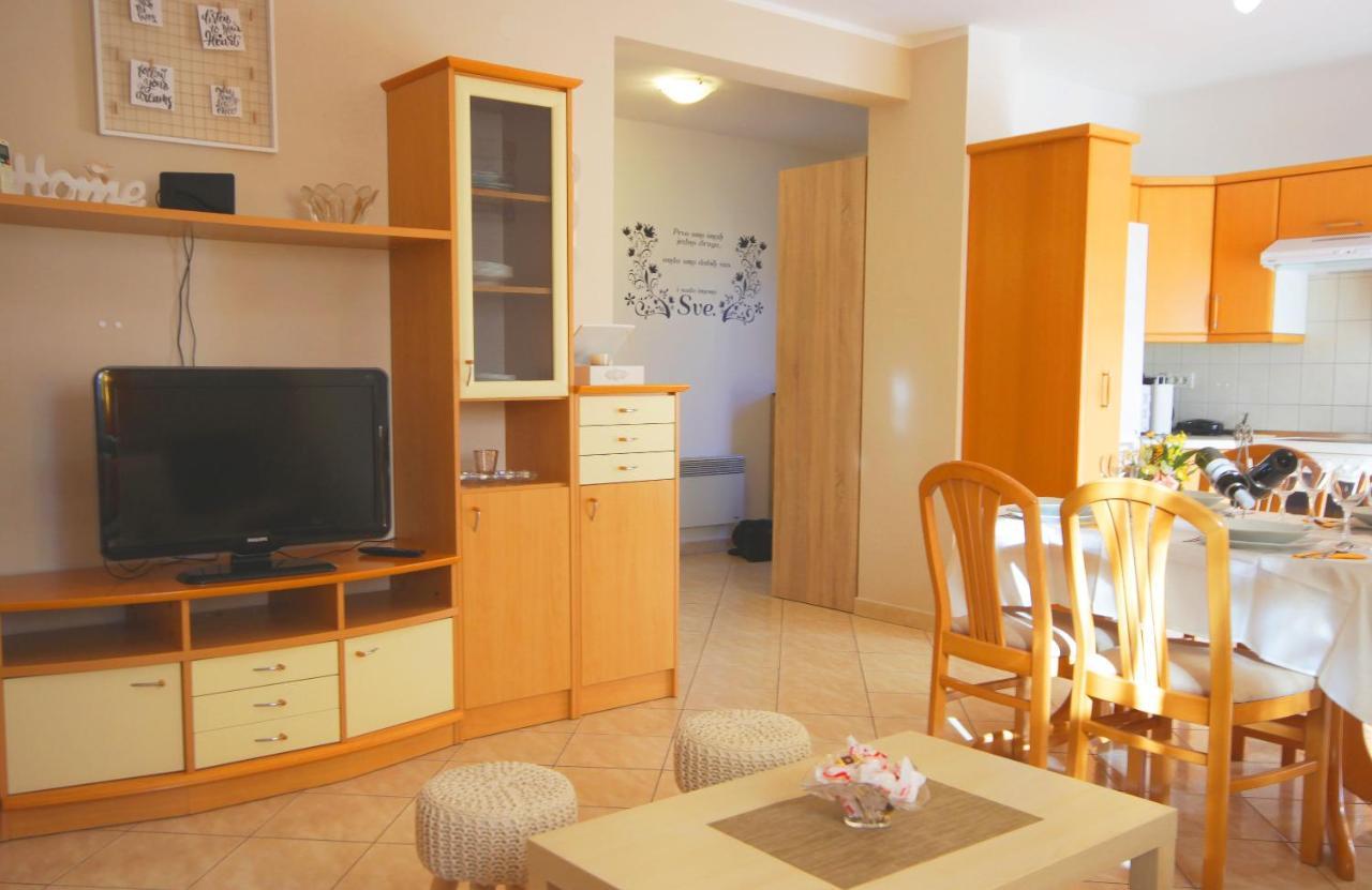 Apartment Ely Rabac Εξωτερικό φωτογραφία